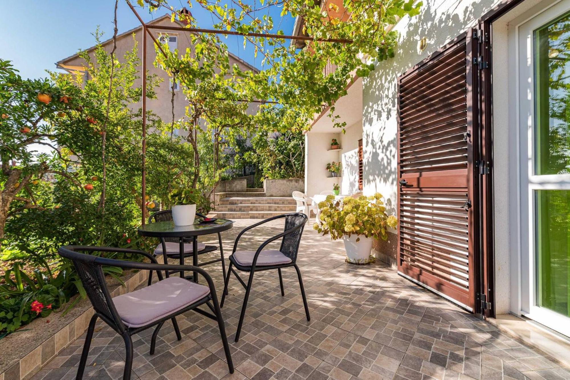 Studio Apartment Sekula Sibenik Bagian luar foto
